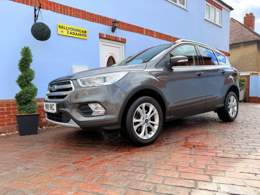 2019 Ford Kuga YN19VKC