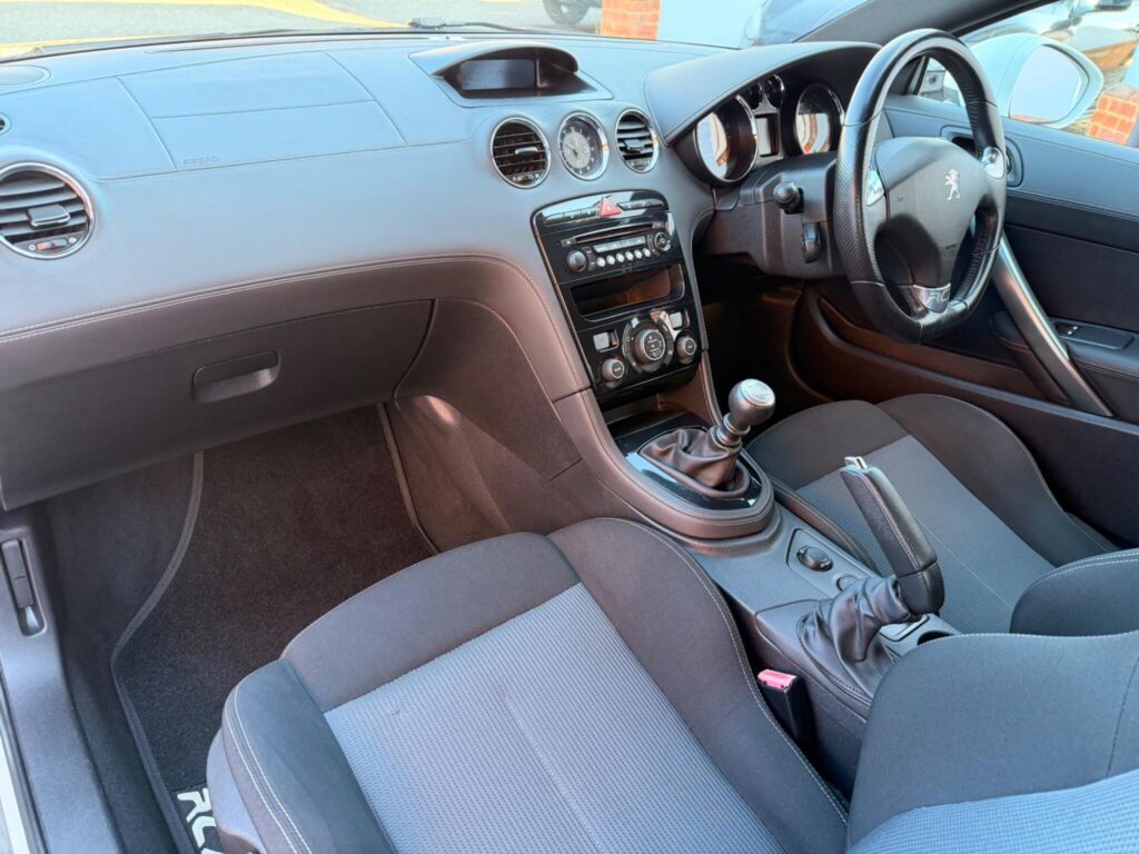 2013 Peugeot RCZ YR63LLT