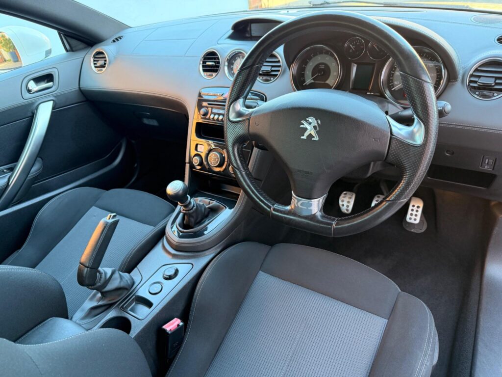 2013 Peugeot RCZ YR63LLT