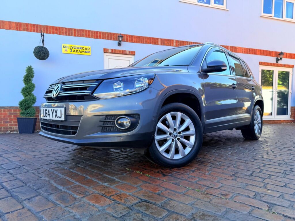 2015 Volkswagen Tiguan LL64YXJ
