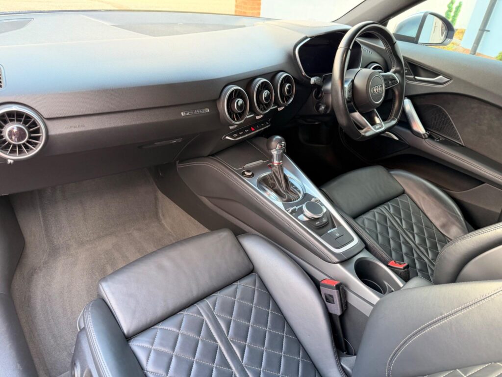 2017 Audi TTS KT66YYP