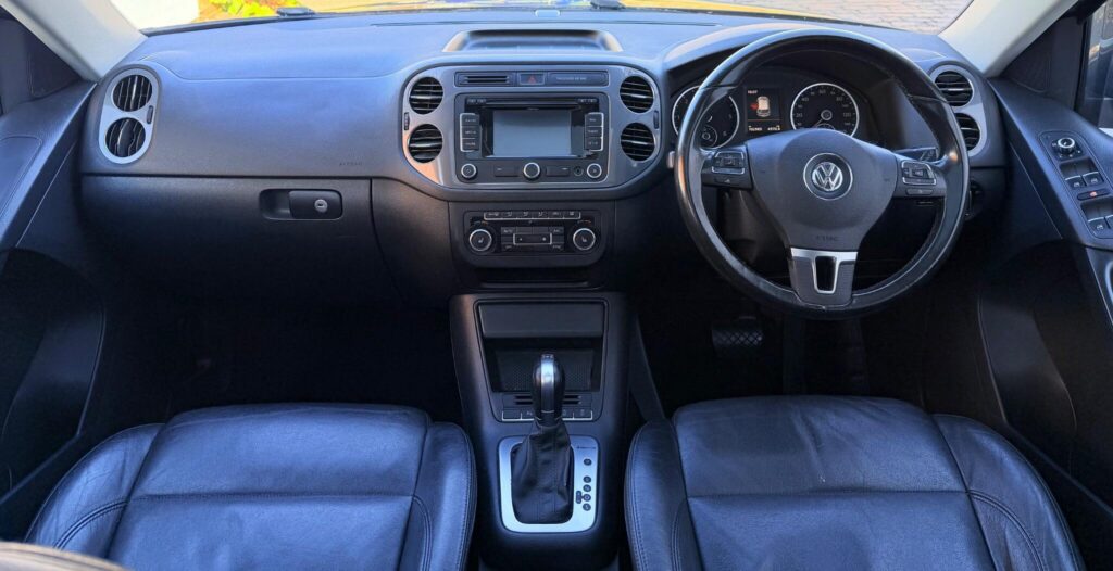 2015 Volkswagen Tiguan LL64YXJ